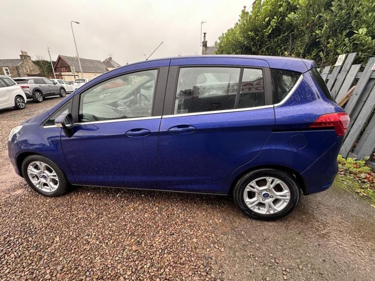 FINANCE AVAILABLE 2016 FORD B-MAX 1.6 ZETEC AUTOMETIC 2 KEYS