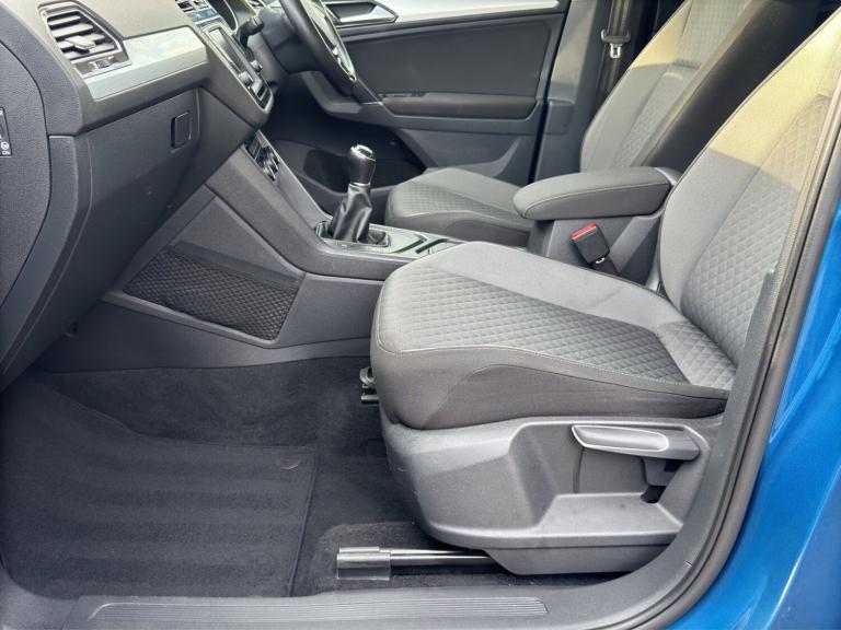 2016 Volkswagen Tiguan 2.0 TDi 150 SE Nav 5dr ESTATE Diesel Manual