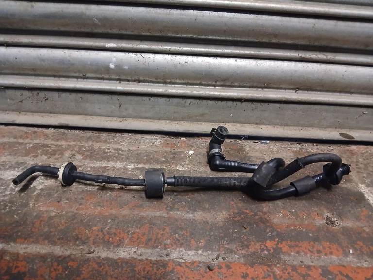 Audi A6 C6 2.0 TDI 2004–2011 Brake Vacuum Hose Pipe 4F0611931BP OEM