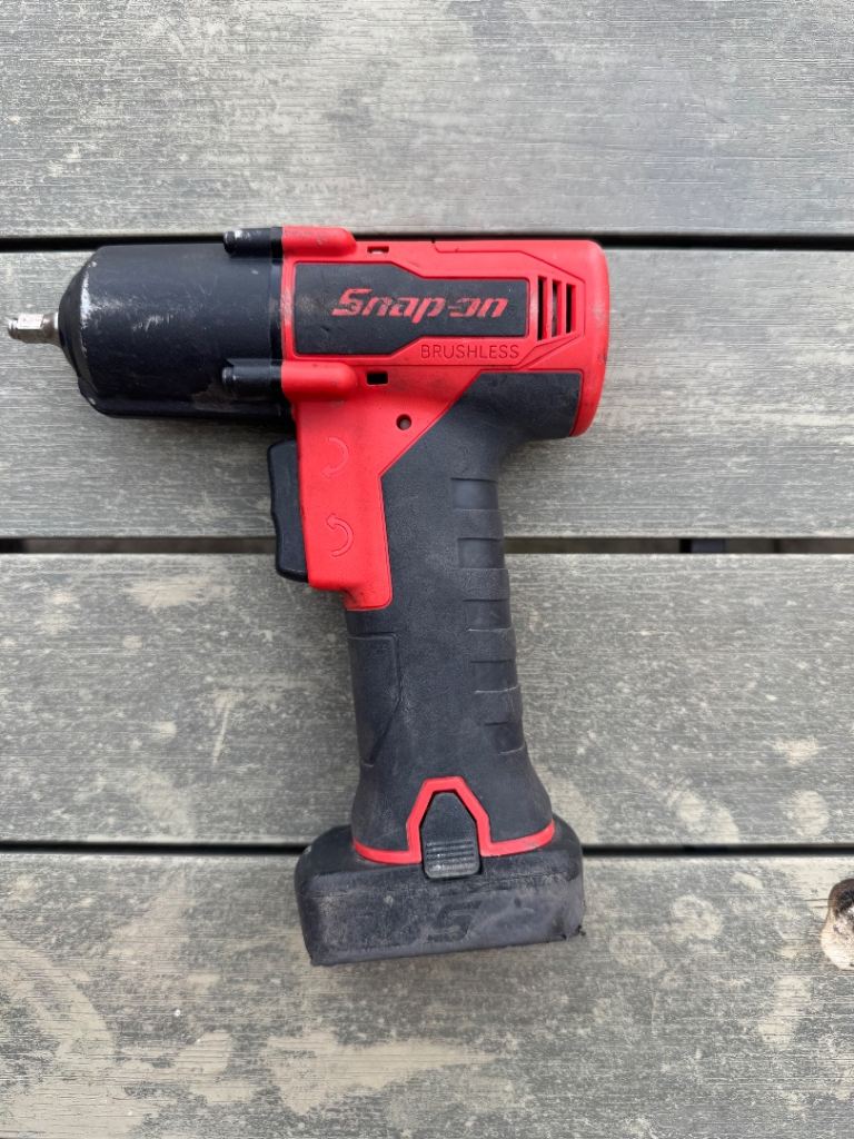 Snap-on Power Tool Combo Kit - Drills and Ratchet