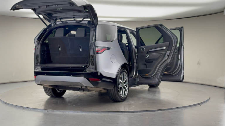 2021 Land Rover Discovery 3.0 D300 MHEV R-Dynamic HSE SUV 5dr Diesel Auto 4WD Euro 6 (s/s) (300 p...