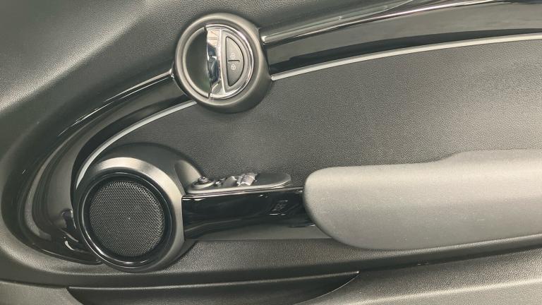 2022 MINI Hatch 2.0 Cooper S Exclusive 3dr Auto Petrol Hatchback Hatchback Petrol Automatic