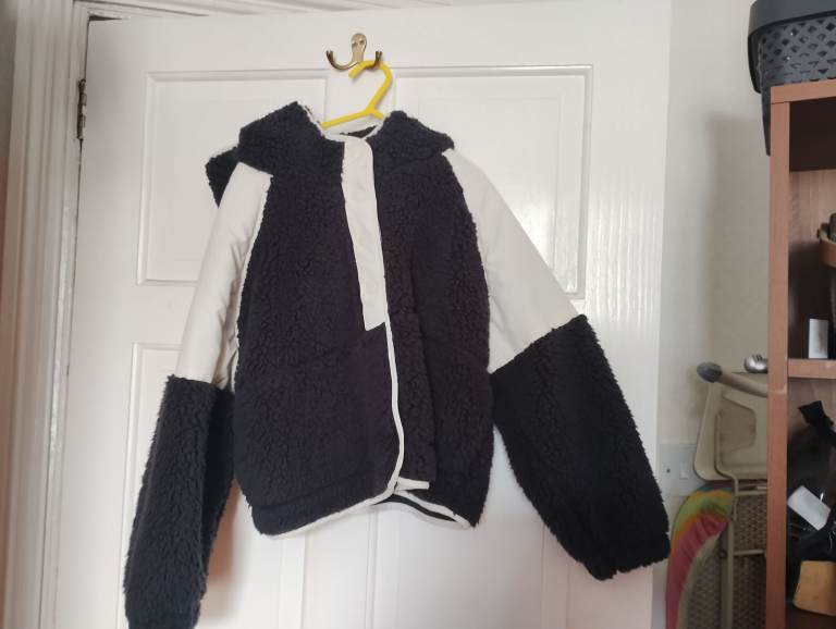 M&S Kids Jacket - Black and White, Age 6-7