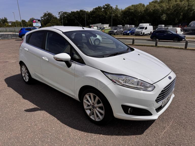 FORD FIESTA 1.0 T EcoBoost Titanium 2016