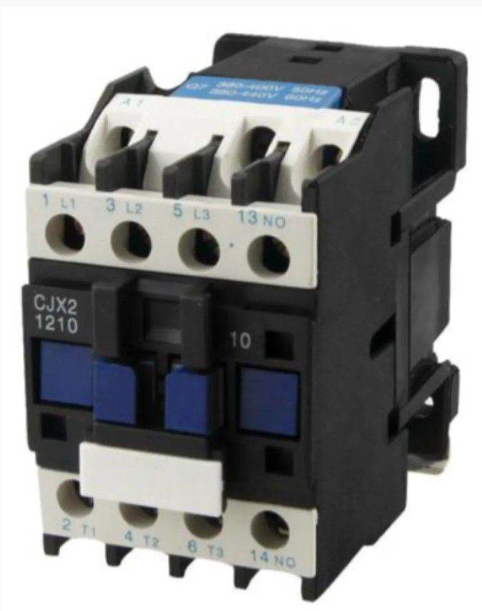 Contactor Switch 12Amp 24Volt Coil