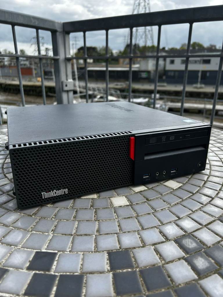 Lenovo ThinkCentre M700 PC 