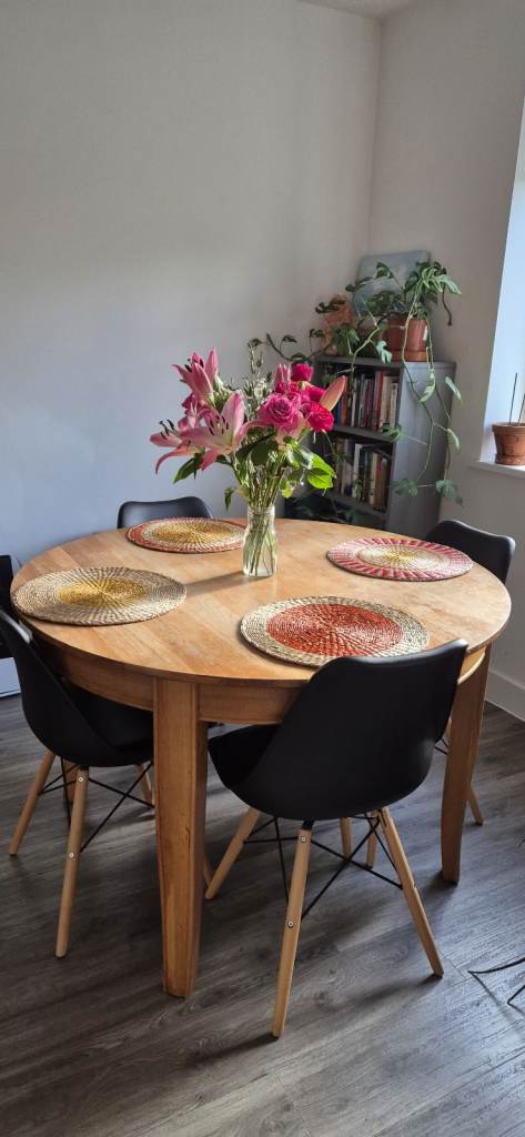 SOLD - Solid oak extendable dining table + 4 Eiffel leg chairs