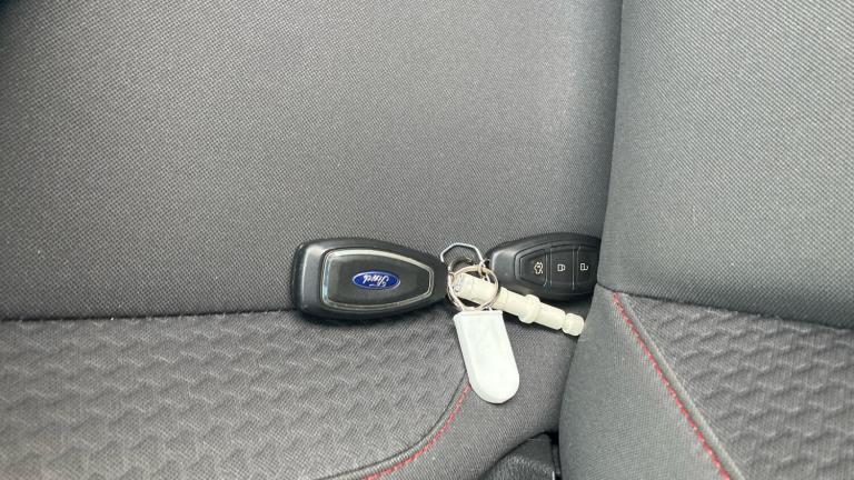 2018 Ford Focus 1.0 EcoBoost 140 ST-Line Navigation 5dr Petrol Hatchback Hatchback Petrol Manual