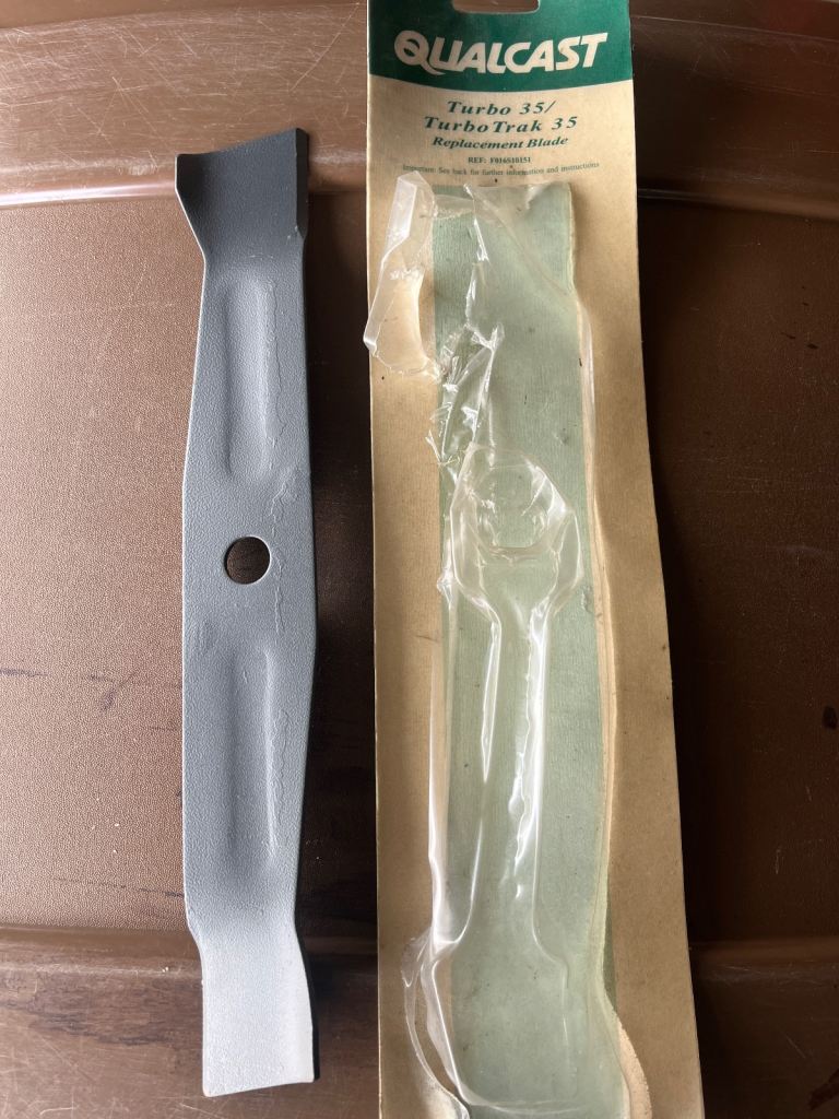 Qualcast lawnmower blade