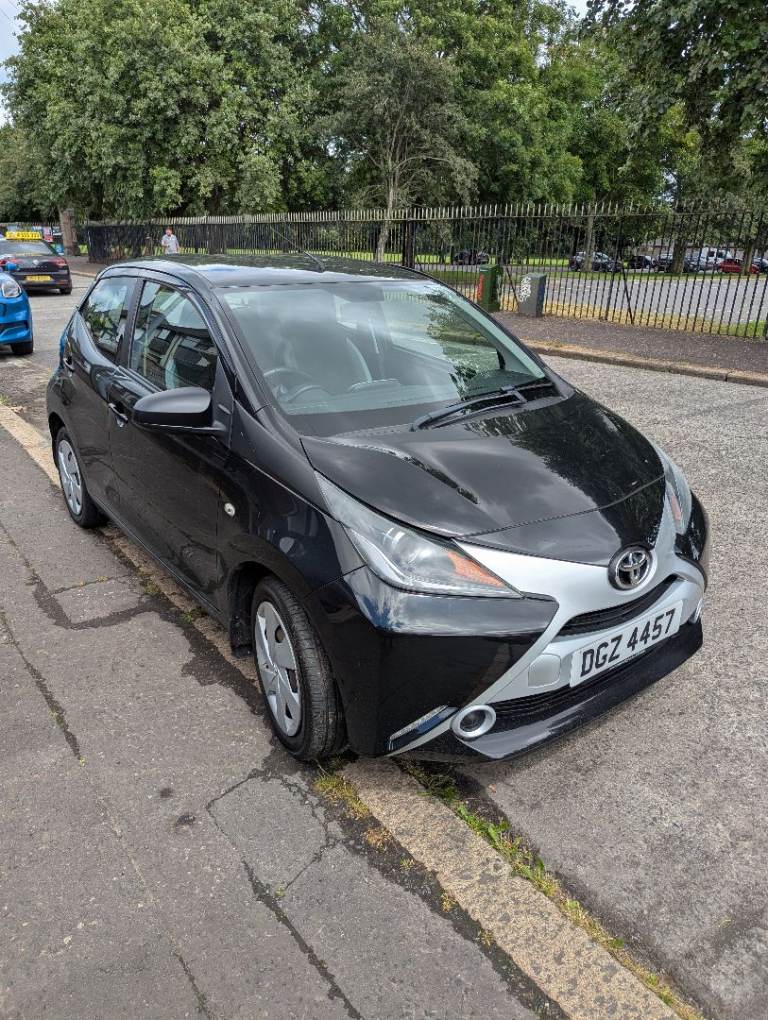 Toyota, AYGO, Hatchback, 2016, Manual, 998 (cc), 5 doors