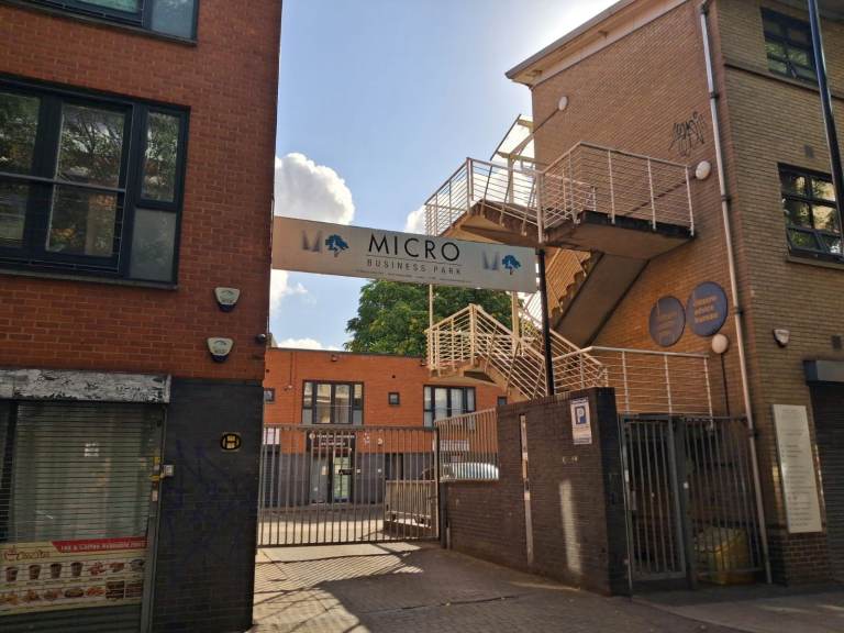 Creative Office Space / Commercial Unit to Let – 300 sq ft – Whitechapel, London E1