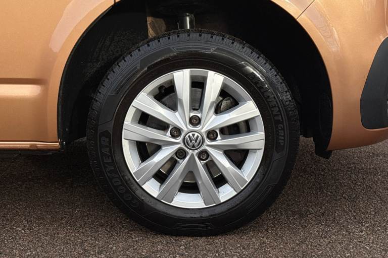 2022 Volkswagen Transporter 2.0 TDI 150 Highline Van Van DIESEL Manual