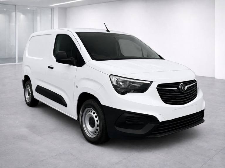 2022 Vauxhall Combo 2000 1.5 Turbo D 100ps H1 Dynamic Van [6 Speed] PANEL VAN DIESEL Manual