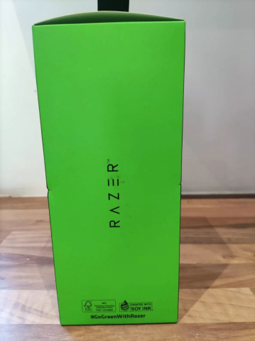 Razer Seiren V3 Chroma - RGB Usb Microphone with Tap-to-Mute Brand