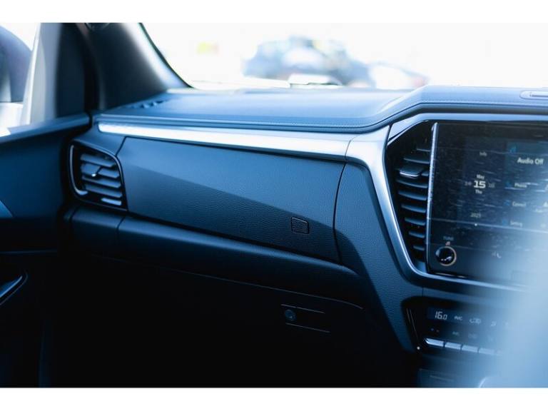  Isuzu D-Max DL40 Dcb Pick Up Diesel Manual