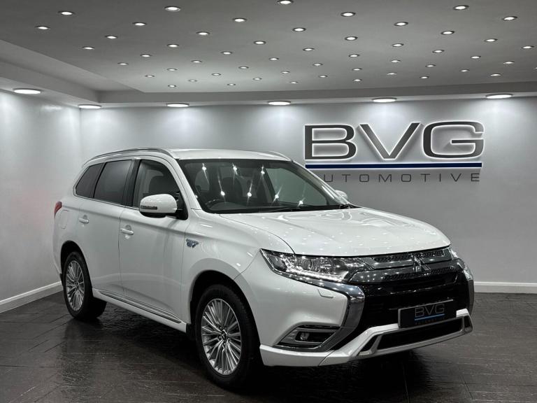 2018 Mitsubishi Outlander 2.4h TwinMotor 13.8kWh Juro CVT 4WD Euro 6 (s/s) 5dr ESTATE Petrol/Elec...