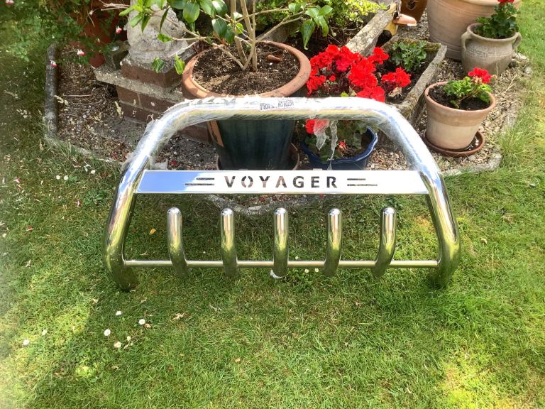🚙 ‘BRAND 🔥 NEW’ CHRYSLER VOYAGER (2007) BULL BARS