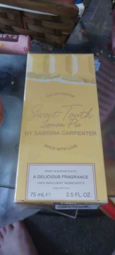 Brand new Sabrina Carpenter Sweet tooth Lemon pie 