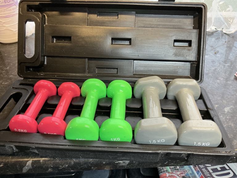 Dumbbell set £20.00.