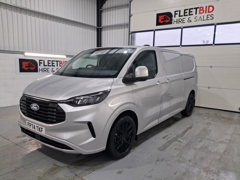 Ford Transit Custom 2.0TDCI 300 LIMITED L1 H1 136PS SILVER