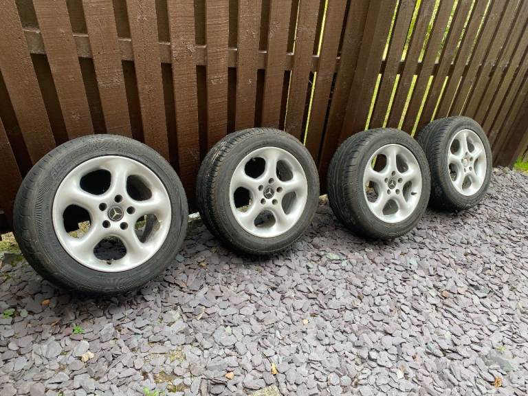 Set of 4 x 16” Allessio 5 Spoke Alloy Wheels and Tyres. Used.