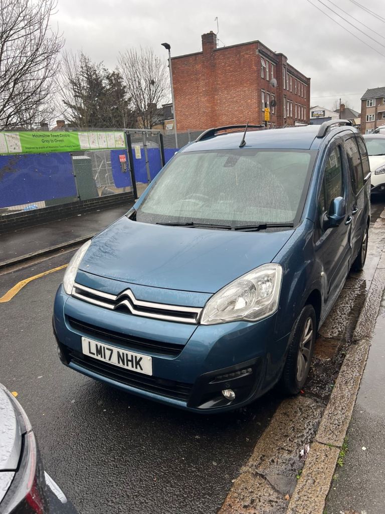 Citroen, BERLINGO MULTISPACE, MPV, 2017, Manual, 1199 (cc), 5 doors