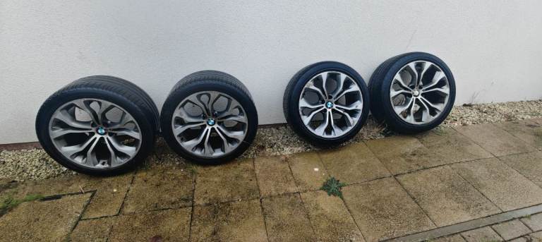 BMW X5  20" alloy wheels x4