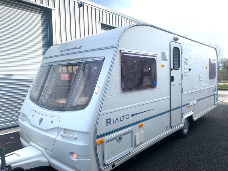Avondale Railto 4 berth caravan with fixed bed 
