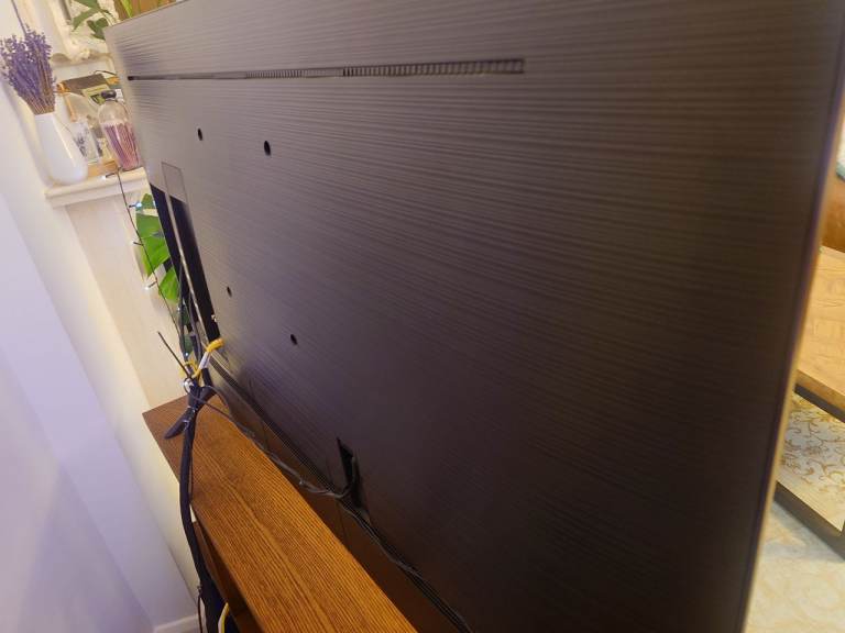 Samsung UHD 4K 50" TV 