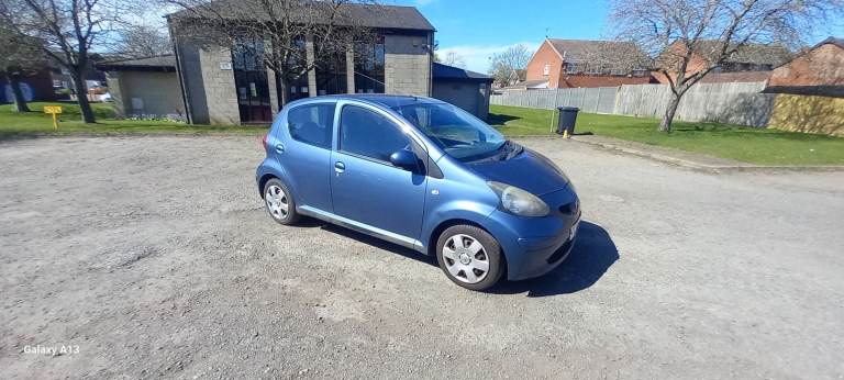 IDEAL 1ST CAR 2008 58 TOYOTA AYGO BLUE 1.0 5 DOOR 83K MILES 