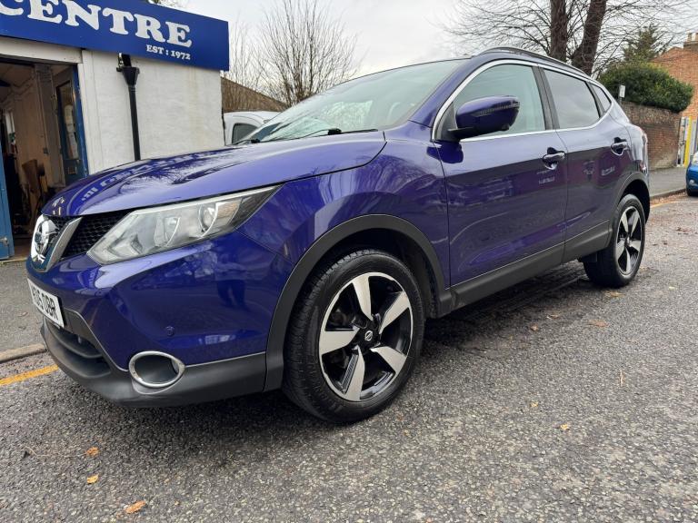 2015 Nissan Qashqai 1.6 dCi N-Tec+ 5dr Xtronic HATCHBACK Diesel Automatic