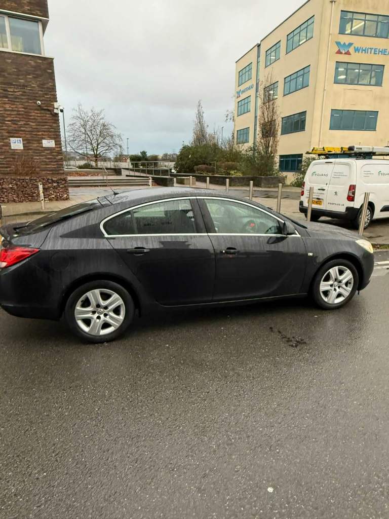 Vauxhall, INSIGNIA, Hatchback, 2012, Manual, 1796 (cc), 5 doors