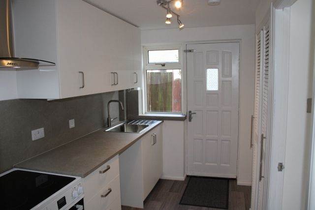 BEAUTIFULLY PRESENTED 2 BED TERRACED HOUSE – BALUNIE TERRACE, DUNDEE