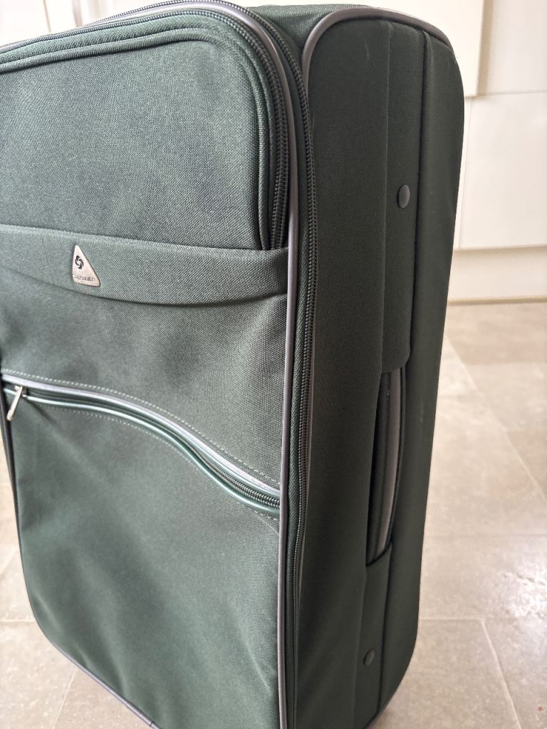 Small suitcase 