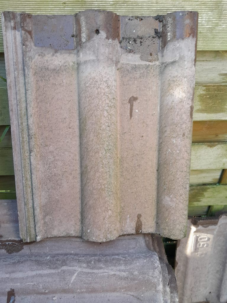 Free roof tiles 20