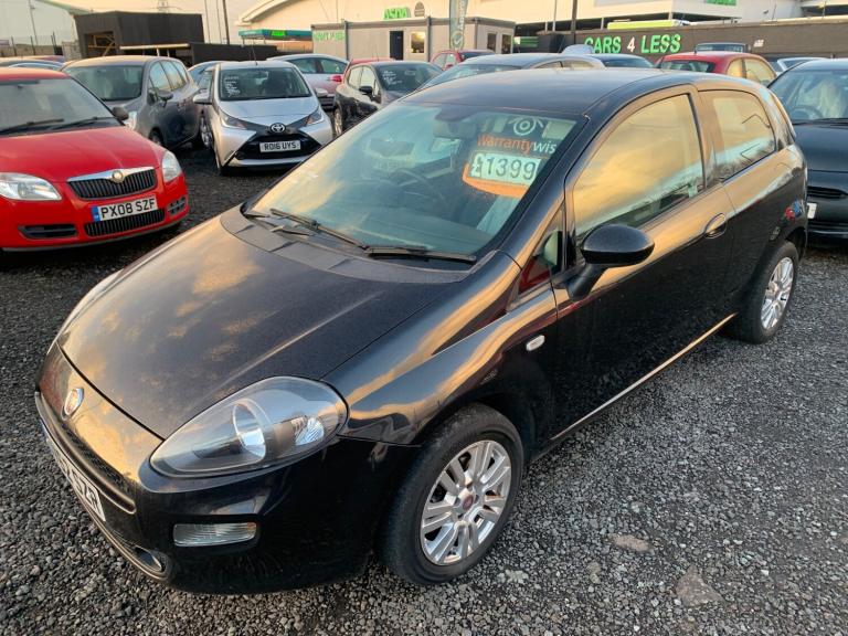 2012 Fiat Punto 1.4 Easy 3dr HATCHBACK Petrol Manual