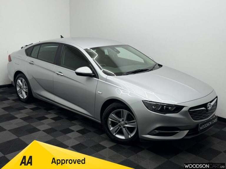 2019 Vauxhall Insignia 1.5T [165] Design Nav 5dr HATCHBACK PETROL Manual
