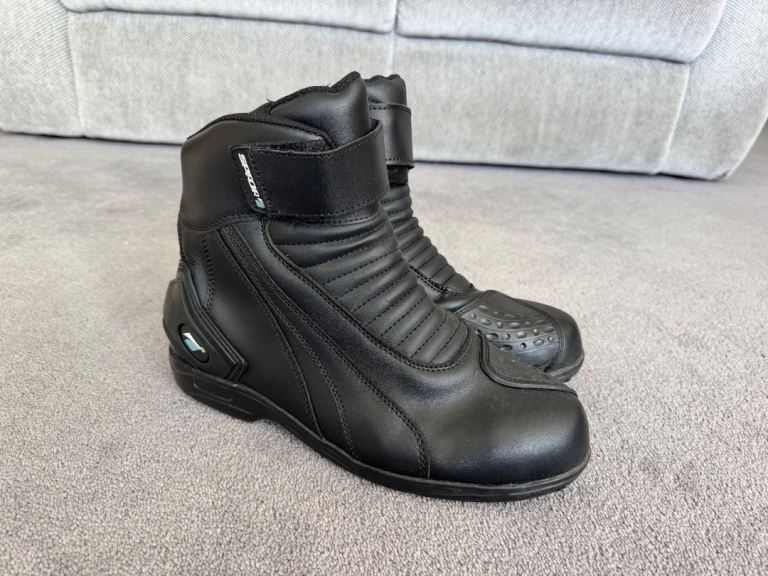 Spada Waterproof Motorcycle Boots UK size 8 (EU42)