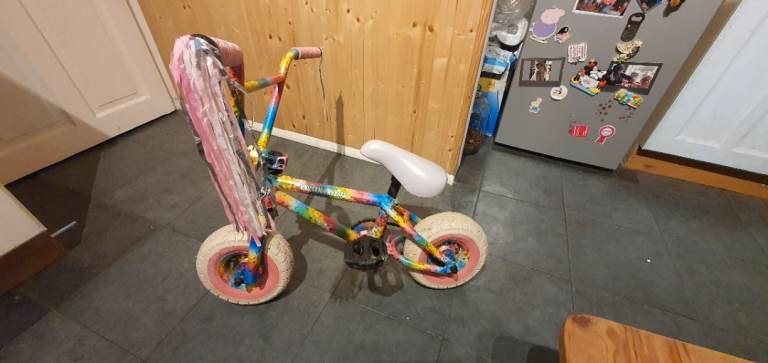Girls Unicorn Barf Mini Rocker Mini Bmx limited edition skatehut
