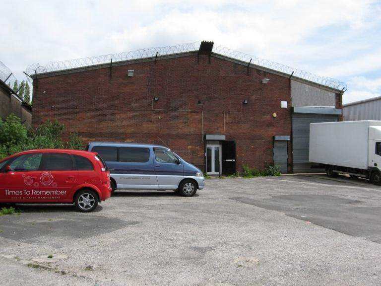 Flexible Office / Tuition / Studio Space To Let – Cheetham Hill Manchester, Just £125 PW