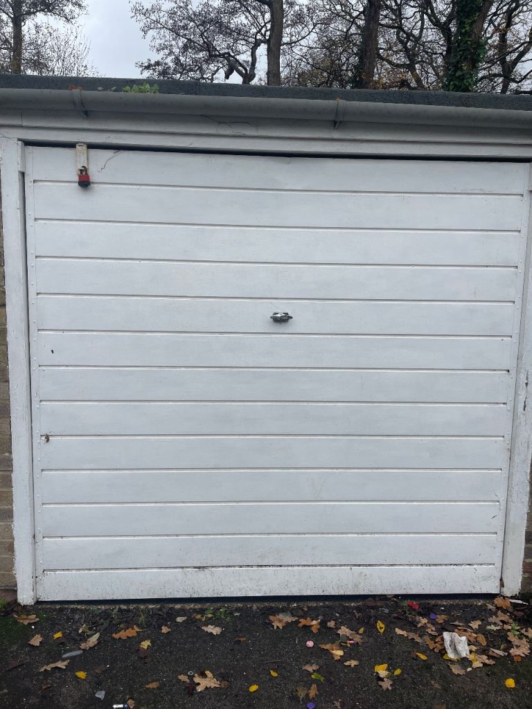 Garage for rent storage 24 hour access 