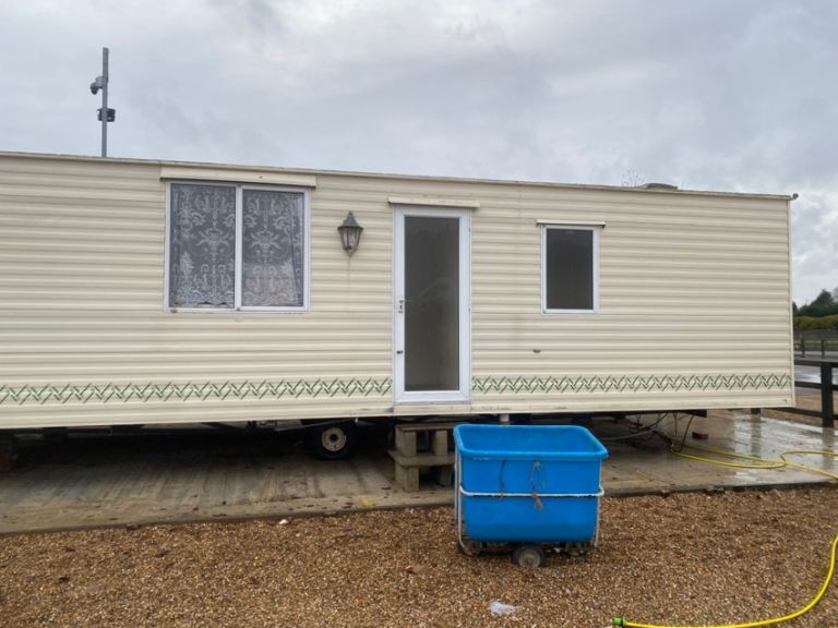 Mobile home 2 bed bills included 