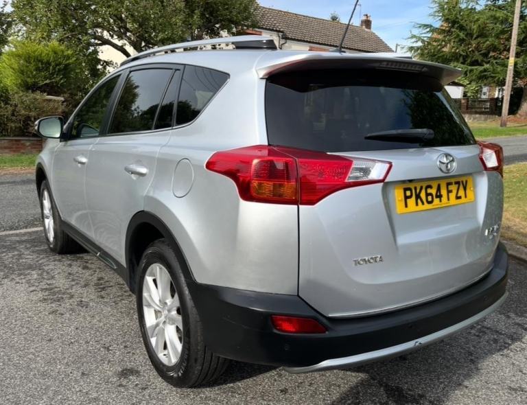 2014 (64) TOYOTA RAV4 2.2 D-4D INVINCIBLE 12 SERVICES! RUNS/DRIVES GREAT! LOVELY