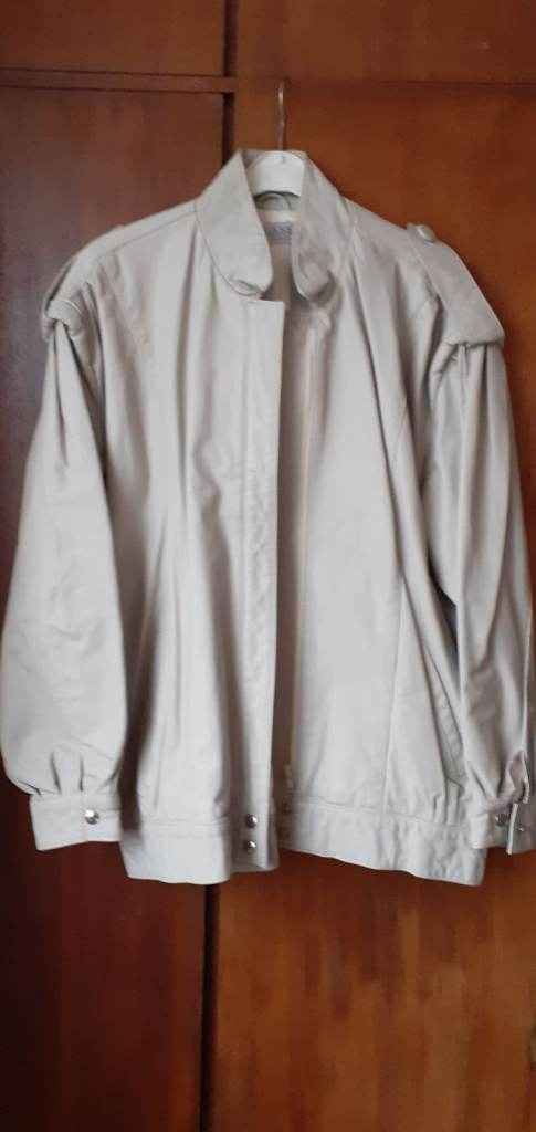 Ladies Beige Leather Jacket
