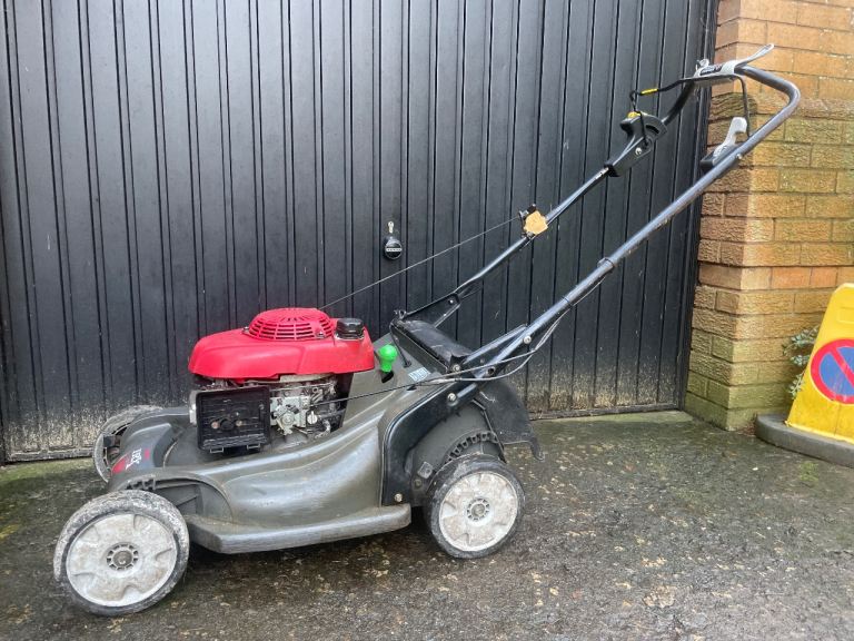 Honda HRX 537 Petrol Lawnmower – Spares or Repair