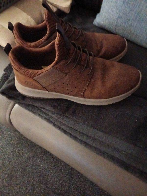 MENS SKECHERS