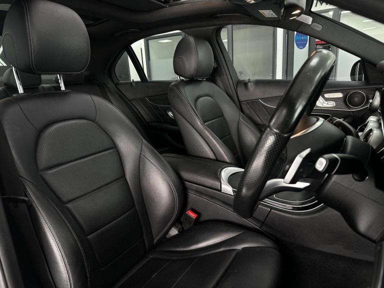 MERCEDES-BENZ C CLASS 2.1 C220d AMG Line (Premium) G-Tronic+ Euro 6 (s/s) 4dr