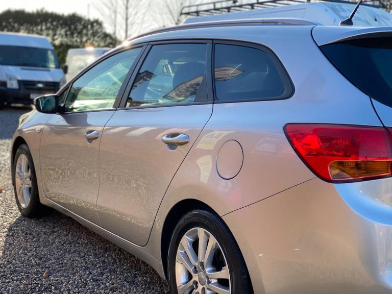 2015 Kia Ceed 1.4 SR7 Sportswagon Euro 5 5dr ESTATE Petrol Manual