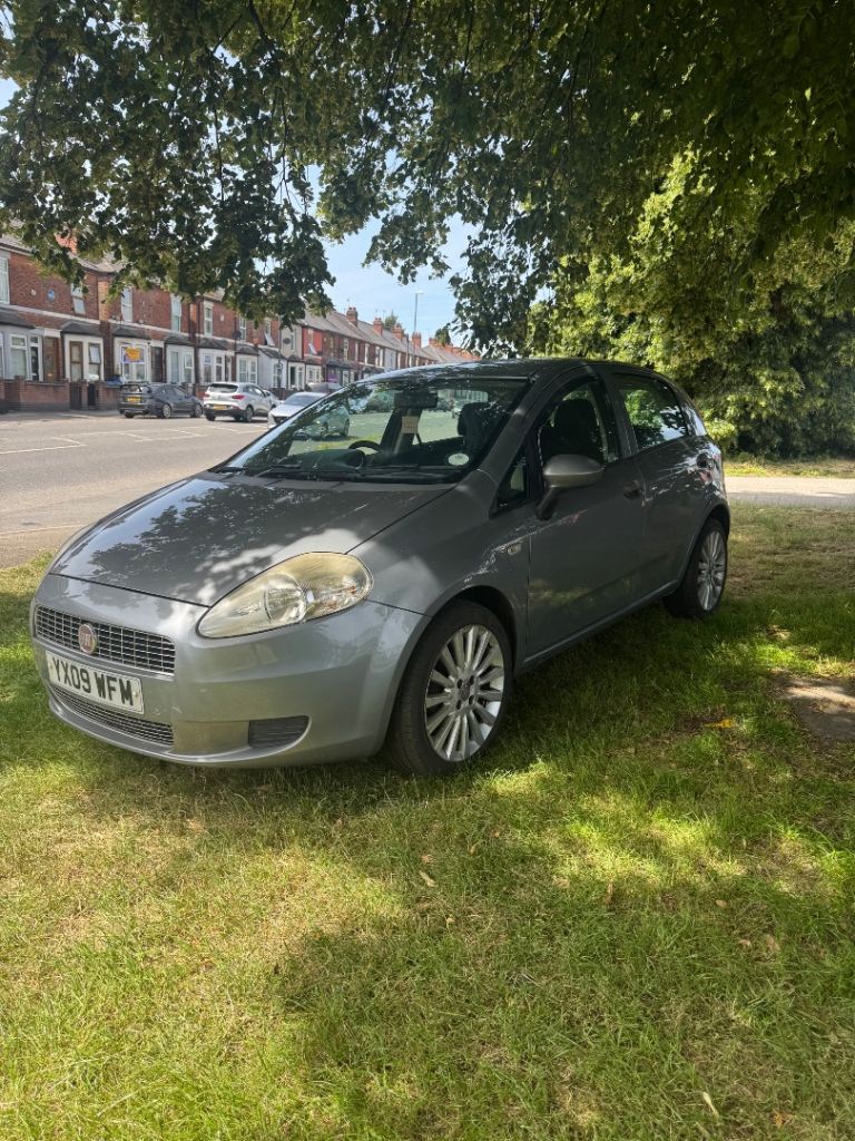 Fiat, GRANDE PUNTO, Hatchback, 2009, Manual, 1368 (cc), 5 doors