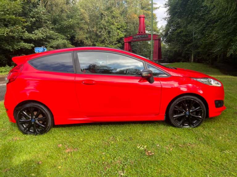 FORD FIESTA 1.0 T EcoBoost Zetec S Red Manual Petrol 2015